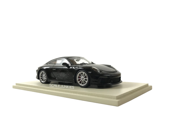 spark-model-porsche-991-gt3-touring-1-43-scale-model-car-s7625_4