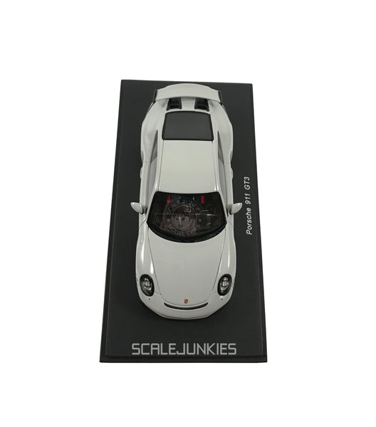 spark-model-porsche-911-gt3-2017-1-43-scale-model-car-s7620