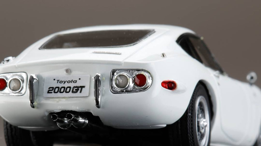 Toyota 2000GT MF10 Late Version 1969-1970 White