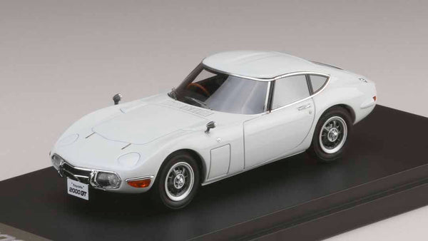 mark-43-models-toyota-2000gt-mf10-late-version-white-1-43-scale-model-car-PM4363W