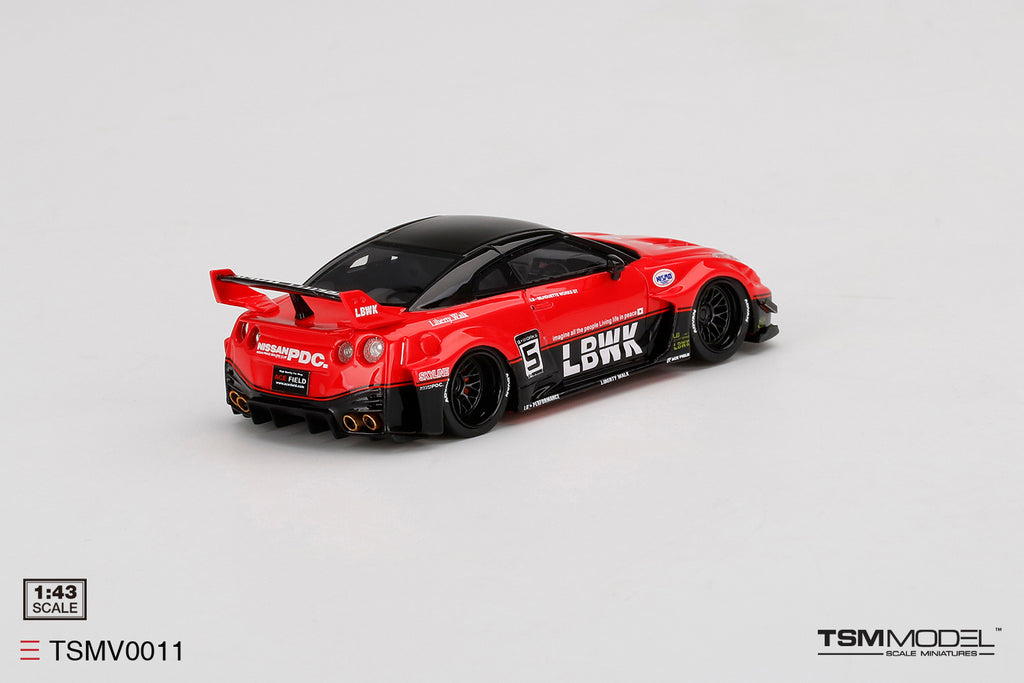 TSM Model 1:43 Scale LBWK Nissan 35GT-RR Ver.1 Silhouette